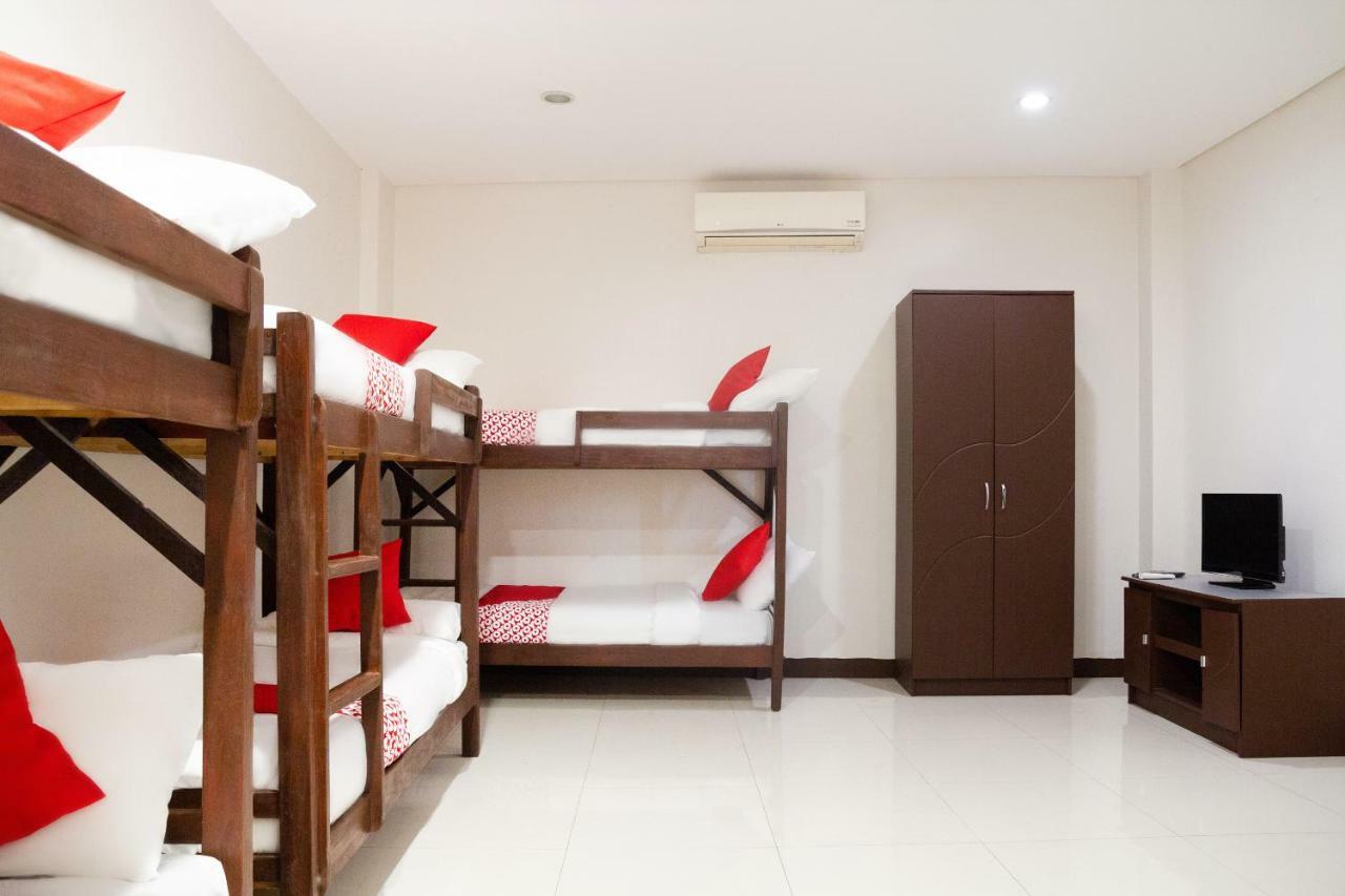 Oyo 153 Espacio De Clarita Hometel Davao City Dış mekan fotoğraf