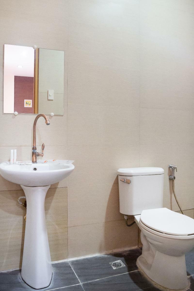 Oyo 153 Espacio De Clarita Hometel Davao City Dış mekan fotoğraf